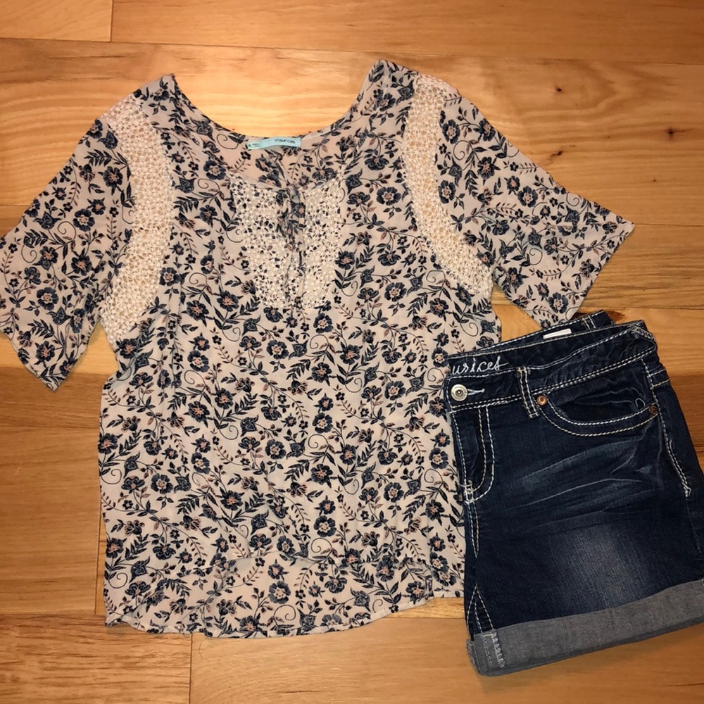 • Maurices • floral shirt